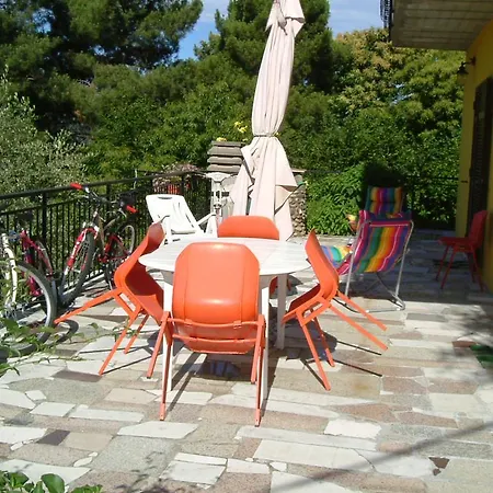 Cinque Terre Tra Il Filo Di Arianna Bed & Breakfast 3*